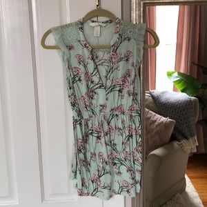 H&M Mama maternity top